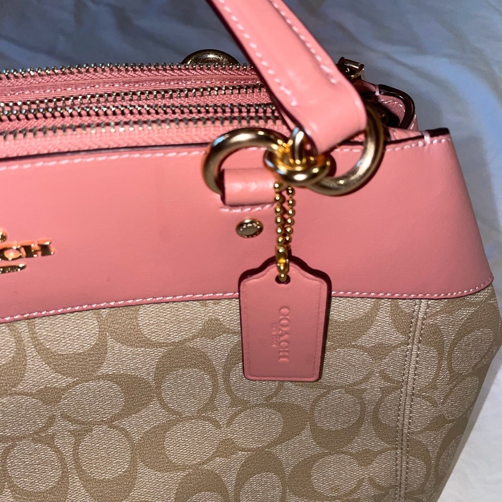Coach Purse - Picture 5 of 11